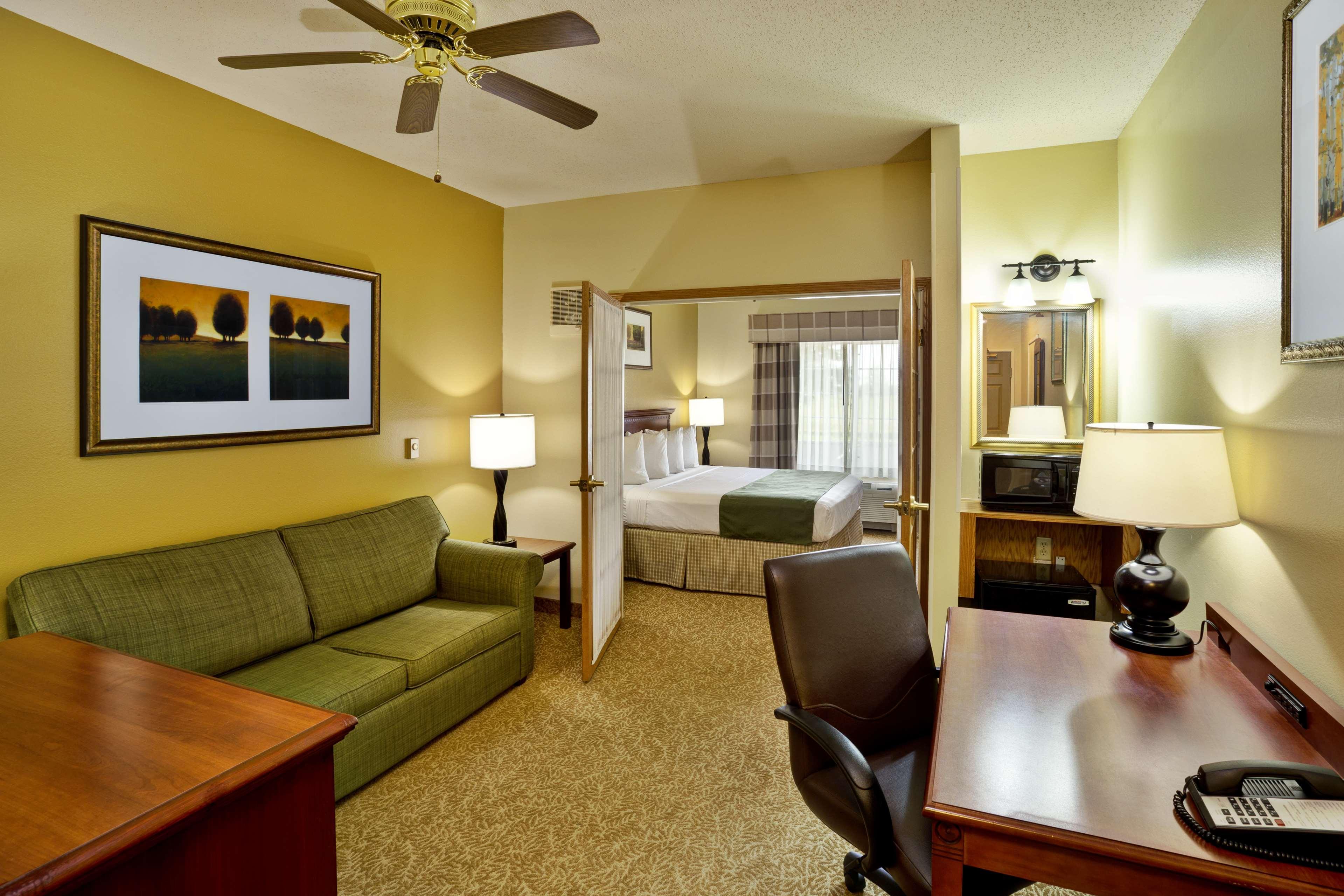 Country Inn & Suites By Radisson, Marion, Oh Luaran gambar