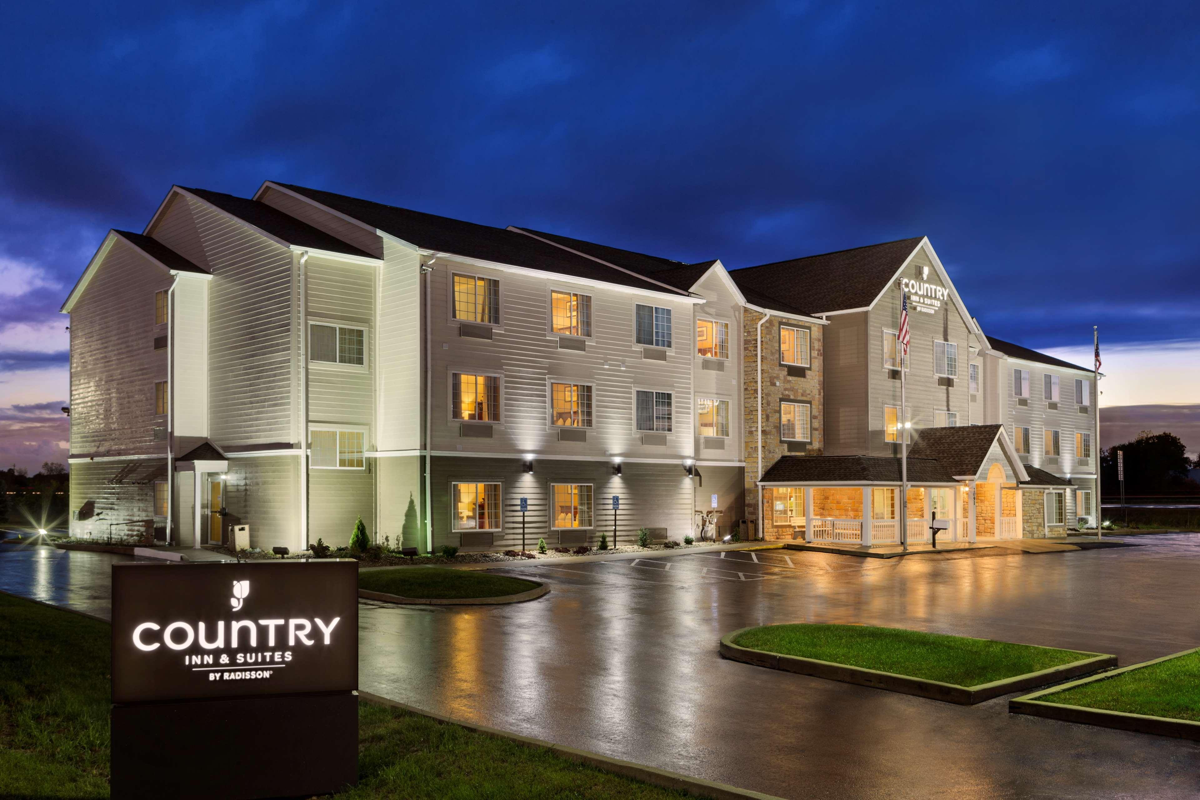 Country Inn & Suites By Radisson, Marion, Oh Luaran gambar
